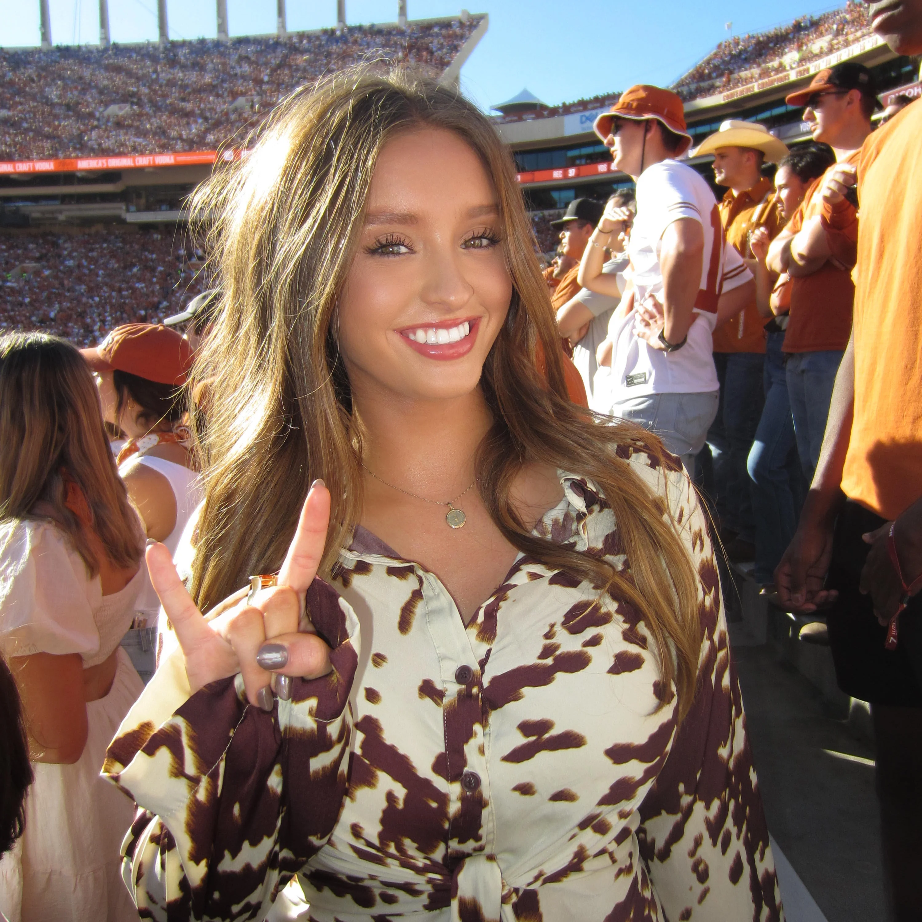 University of Texas Sunburst Crest Necklace - Image 4